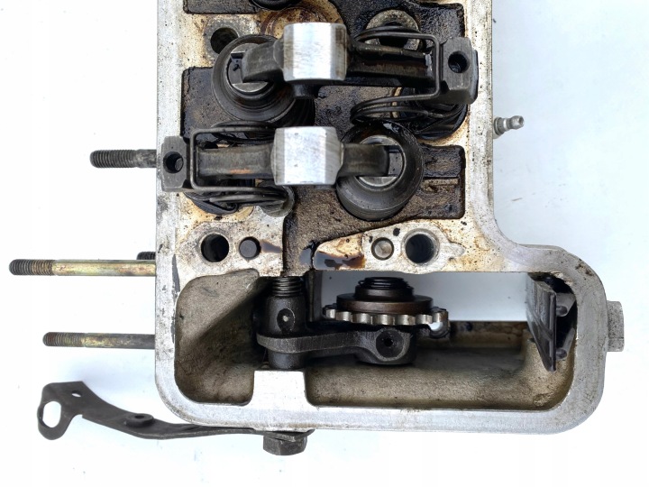 фото №5, Головка mercedes w114 2.5l m130 m114
