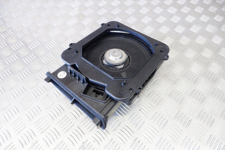 фото №9, Динамик низкочастотный pod правым сиденье bmw x1 f48 9275996 2.0l дизель