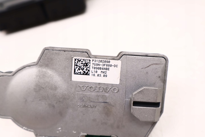 фото №8, Volvo xc60 i 2.4 d5 компьютер комплект bsi 31202090, 30772784, 30772462