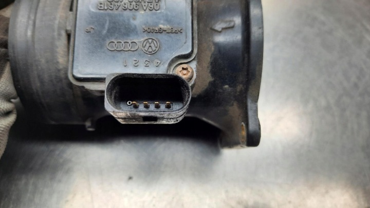 фото №6, Расходомер skoda octavia i 1.6b 98r 06a906461b