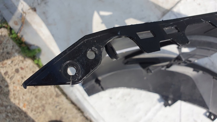 фото №13, Audi a6 c8 18- бампер перед решётка радиатора оригинал