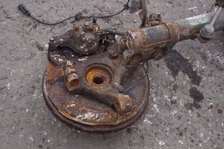 фото №11, Поворотный кулак амортизатор правые перед jeep compass i рестайлинг 2.2 crd