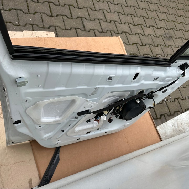 фото №6, Renault zoe двері передні ліві перед лівий аксесуари