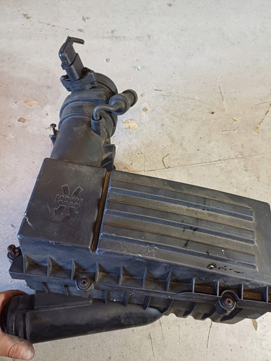 фото №5, Корпус фільтра повітря 2.0 tdi bmp vw passat b6 універсал nr. 3c0129607ag