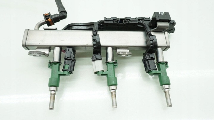 фото №1, Lexus lbx 1.5 h інжектор 23250-15070 планка комплект 2024-