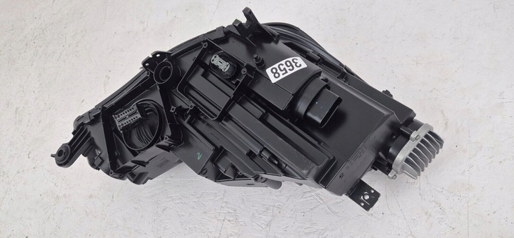 фото №8, Audi a4 s4 8w 2015- полный led лампа левая перед 8w0941033