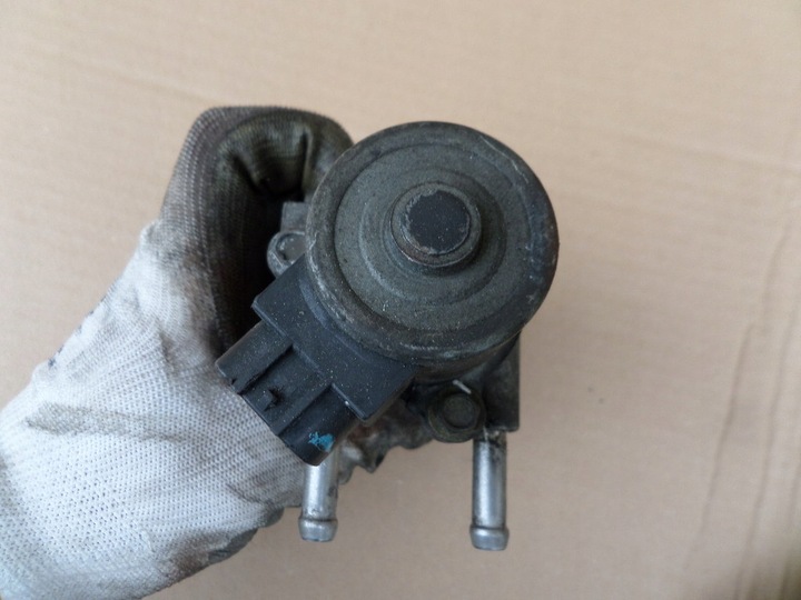 фото №5, Клапан egr avensis t25 d4d 1cd denso corolla вихлопних газів рециркуляції rav 4 rav4