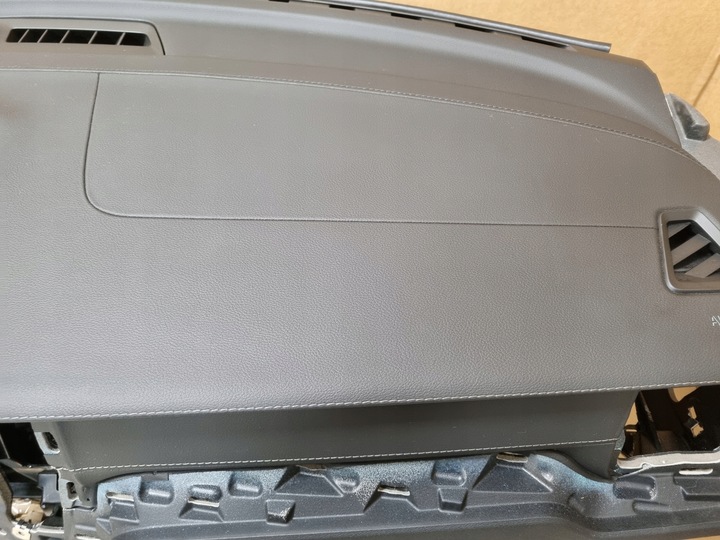 фото №6, Volvo xc60 ii панель шкіра консоль оригінал подушка безпеки водій пасажир колінний