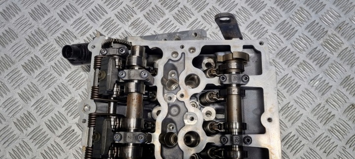 фото №8, Bmw (oem) 7616187 3' f30 4' f32 головка b48 b46