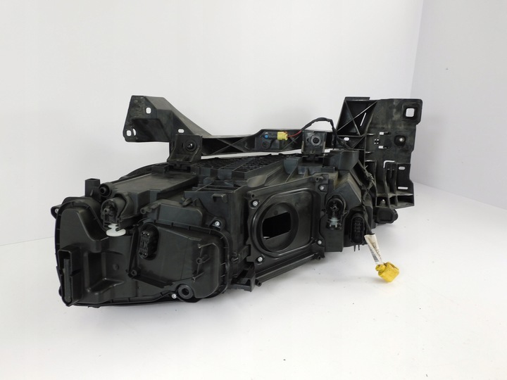 фото №9, Audi q7 4m лампа права matrix 4m0941036c 4m0941784c ковзун джгут