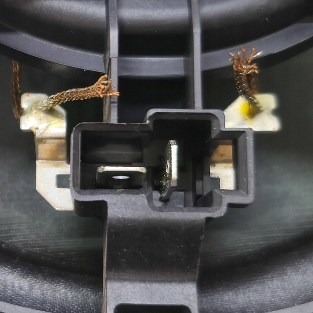 фото №8, 2012 suzuki sx4 динамік двері передніх f16109f