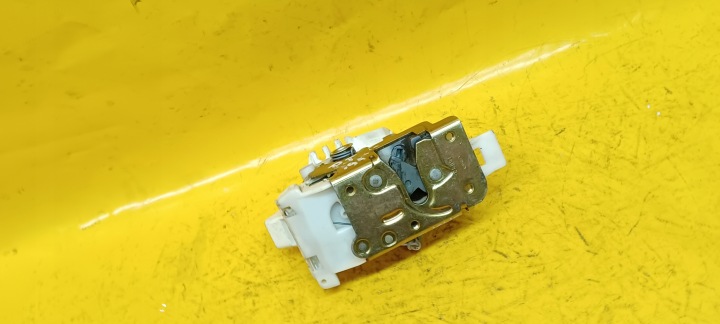 фото №9, Замок двері праві зад mondeo mk3 xs41a26412cg 3pin