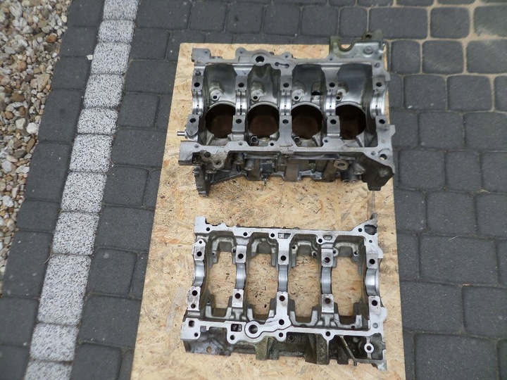 фото №11, Блок двигуна toyota avensis t27 d4d 1ad t25 стійка