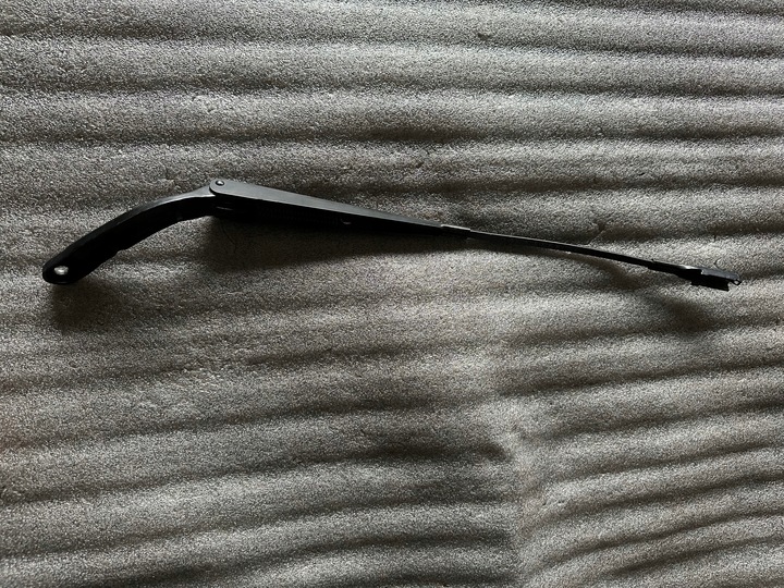 фото №1, Важіль двірники праві перед mercedes sprinter w906 a0018205944....