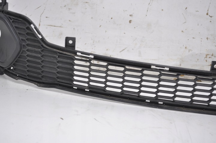 фото №10, Kia ceed ii решітка решітка бампера перед