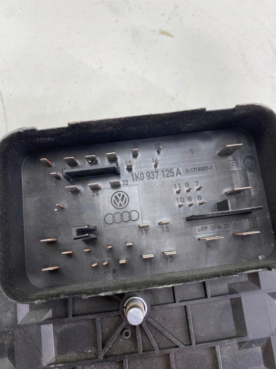 фото №6, Vw seat skoda коробка предохранителей 1k0937125a