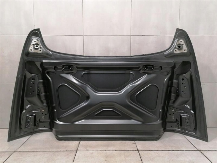 фото №9, Ferrari 458 f142 spider крышка задняя 83979411 крышка крышки багажника