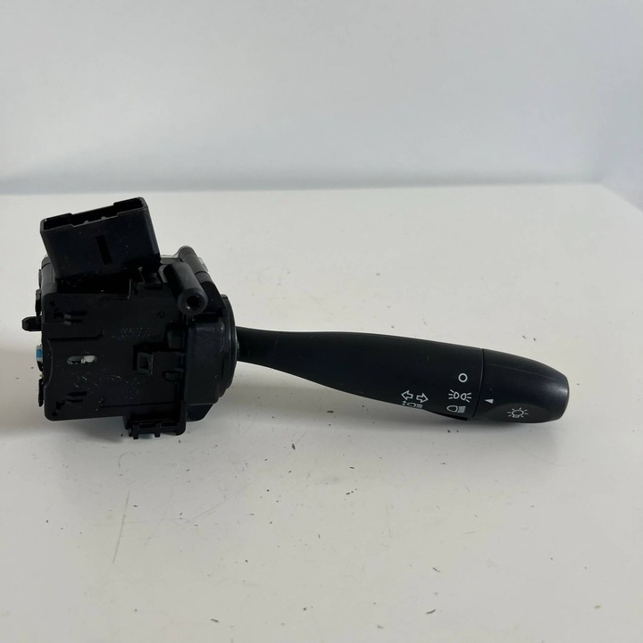 фото №1, Hyundai i10 перемикач кермовий/підкермовий світла 202007966