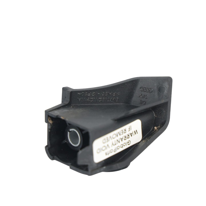 фото №12, Audi a4 b9 кронштейн кронштейны крыльев левое 8w0821231a