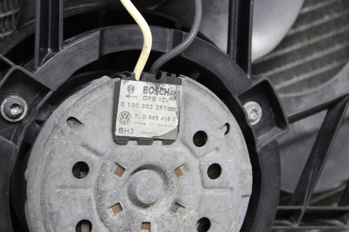 фото №9, Vw touareg i 2.5 d 02r- pas переднє радіатор комплект