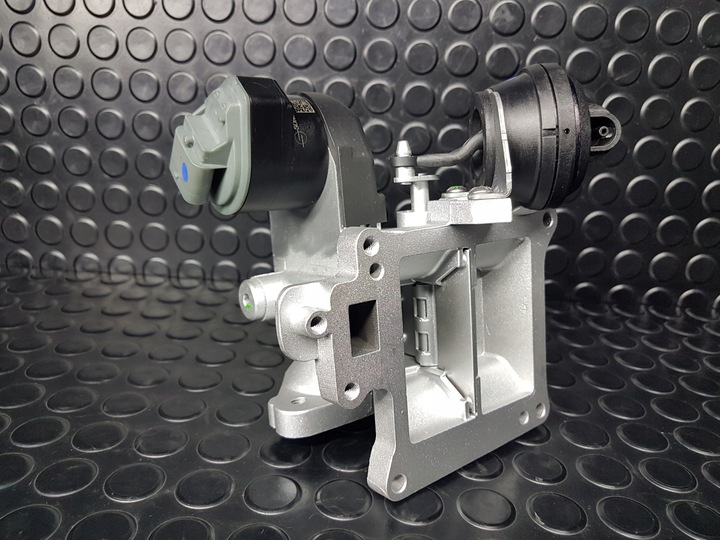 фото №9, Оригинальный номер volvo 36010129 клапан egr