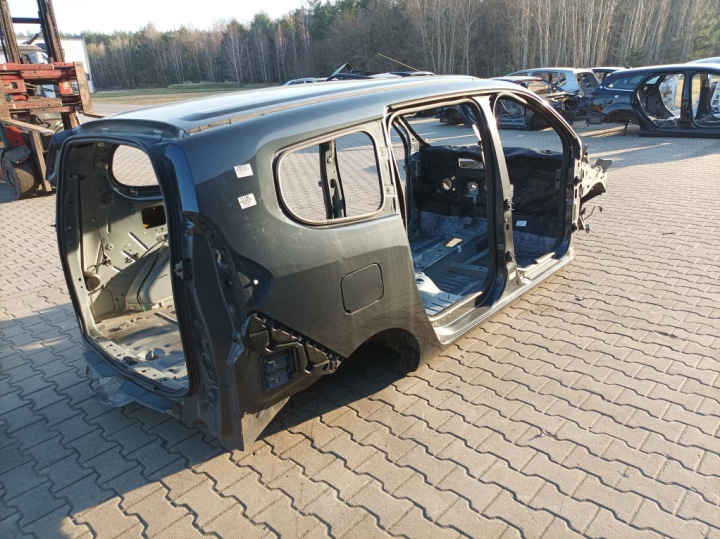 фото №12, Dacia lodgy i кузов стойки пороги пол tekna