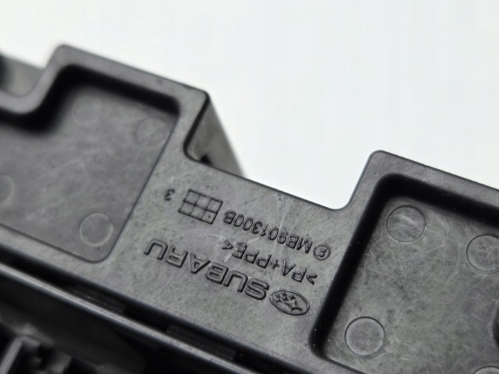 фото №9, Subaru outback v 14-19 коробка корпус предохранителей mb008701b