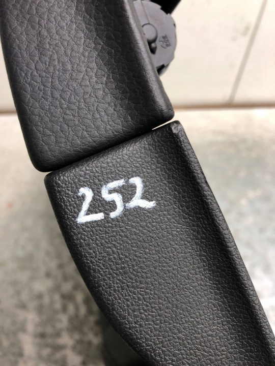 фото №14, Карта двері ліві зад ролета vw passat b8 універсал 3g0867067a 3g9861317b
