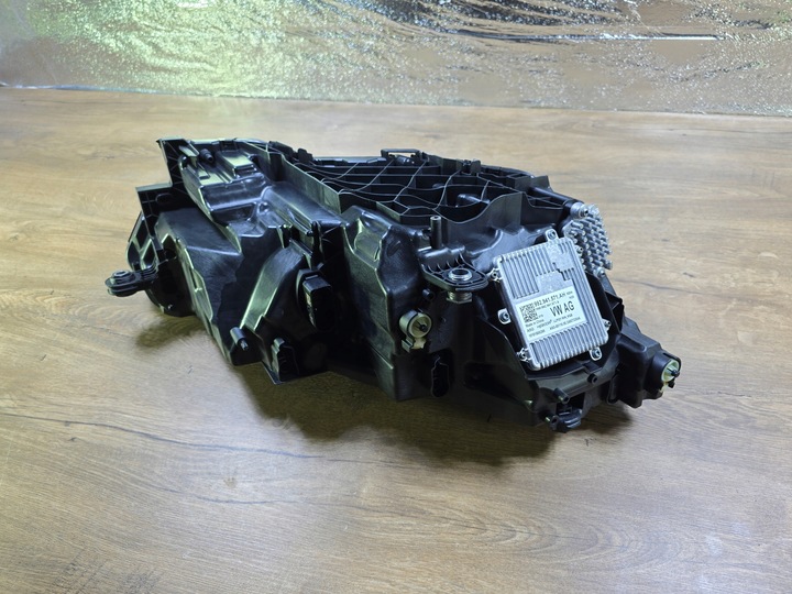 фото №11, Skoda octavia iv рестайлінг лампа перед передня ліва 5e4941009