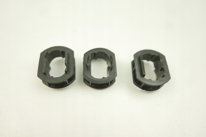 фото №1, Кліпса заглушка накладка порогової порога mercedes w210