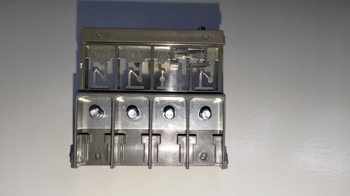 фото №10, Mitsubishi lancer 1.8 2.0 evo клемма plus предохранители mi