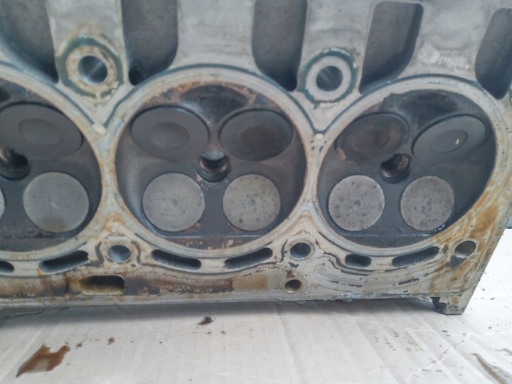 фото №7, Головка vw golf v 1.6 fsi blf бензин 03c103358s