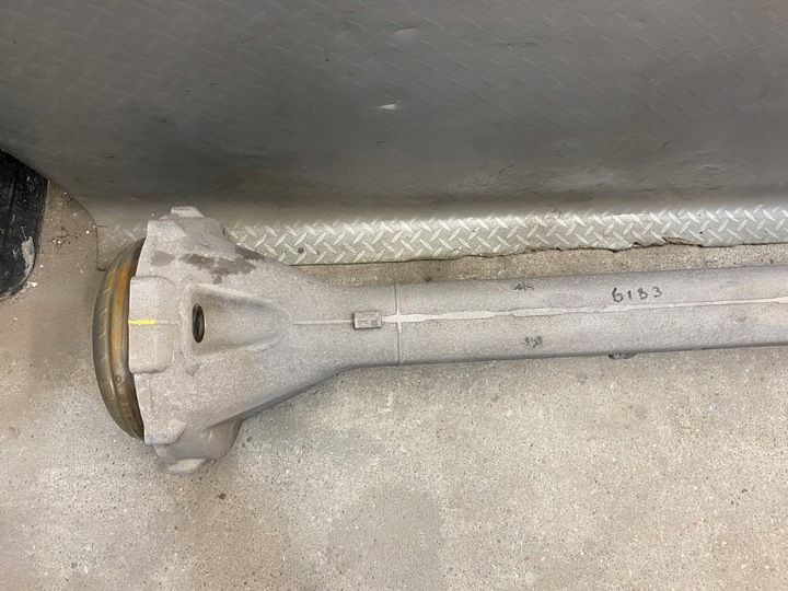 фото №7, Wał привідний з корпус aston martin db9 5.9 v12 4g43-7b084-bf