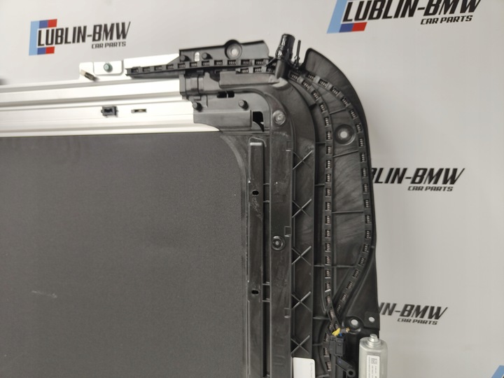 фото №12, Люк скляний дах панорама bmw u06 active tourer