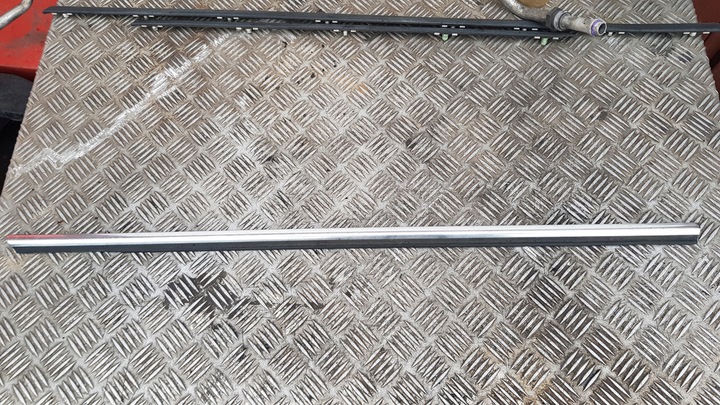 фото №2, Audi a8 d2 планка дверь левый зад хром рестайлинг