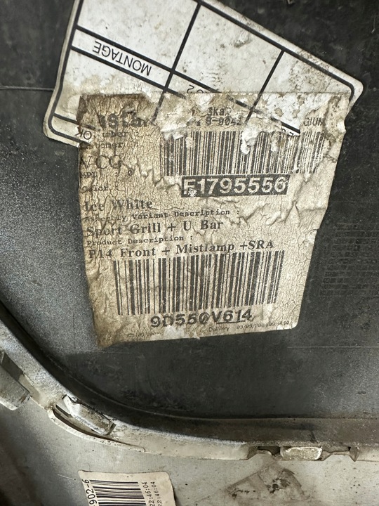 фото №11, Бампер перед переднее volvo c30 r-design омыватель