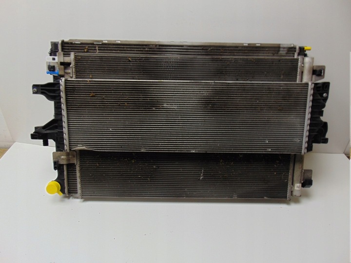 фото №1, Комплект радіатор vw transporter t5 t6 7e0820411f 7e0121253c 7e0121212a