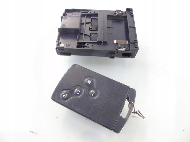 фото №8, Считыватель карт карта renault megane iii 285909828r