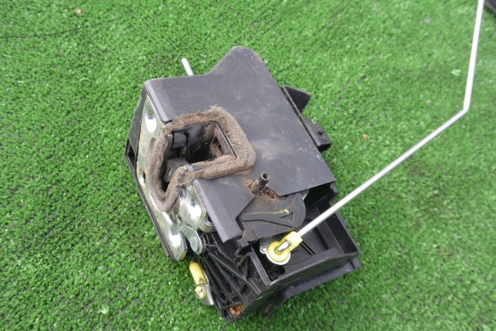 фото №9, Замок двері лівий праві перед зад dacia renault duster ii eu