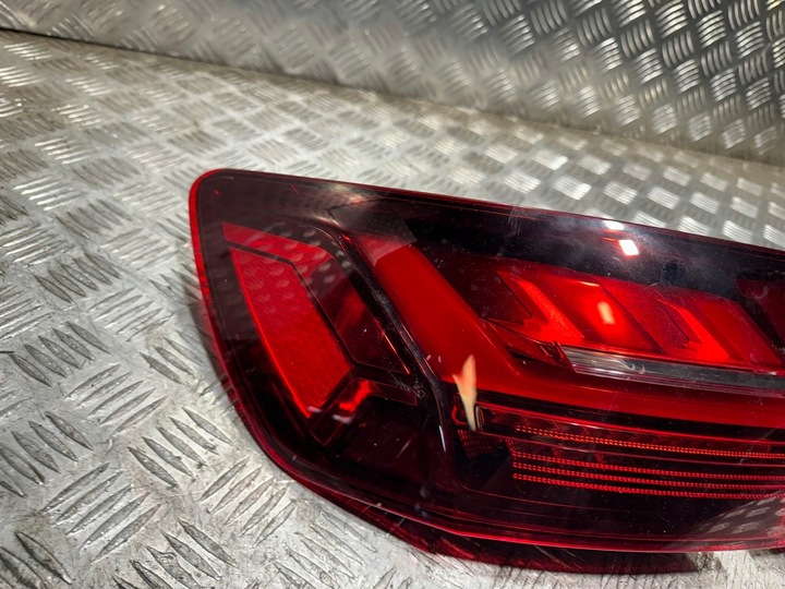 фото №7, Audi a4 b9 універсал рестайлінг fl лампа права задня зад w крило 8w9945092ac
