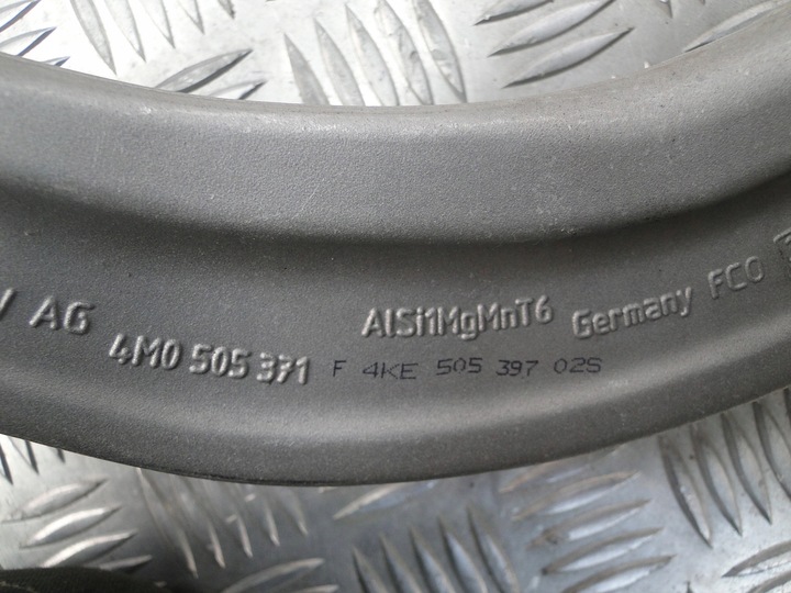 фото №13, Поворотна опора підвішування зад 4ke505460c audi e-tron 4ke