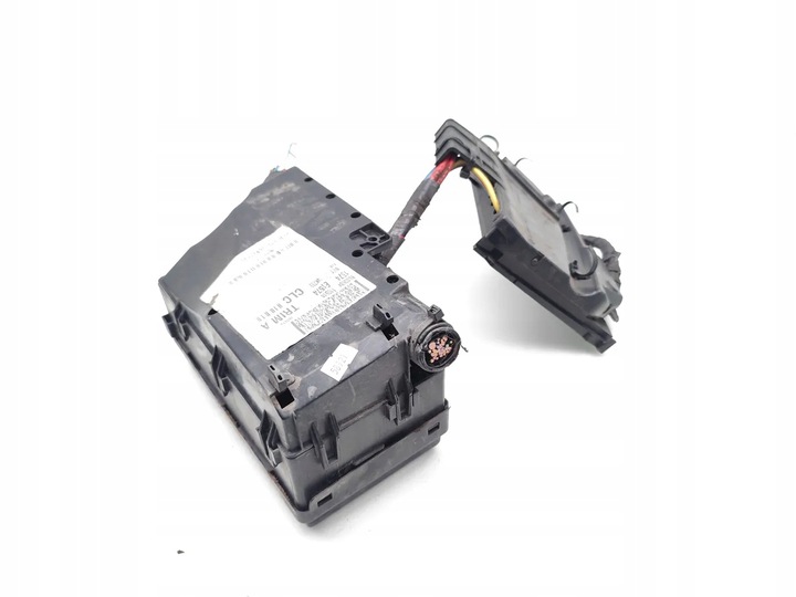 фото №12, Ford focus рамка / модуль предохранителей 1.6 ecoboost бензин 110kw 150 hp