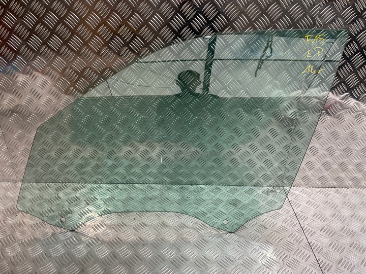 фото №1, Стекло боковая дверь левый перед bmw x5 f15 2017r