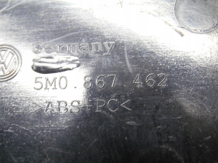 фото №5, Захист заглушка обшивка багажника 5m0867462 vw golf v vi plus права оригінал