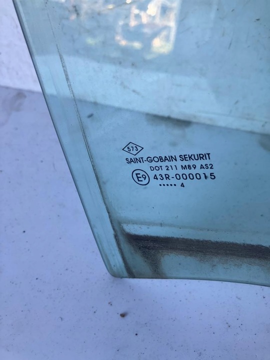 фото №3, Скло двері лівий зад sandero ii 14r