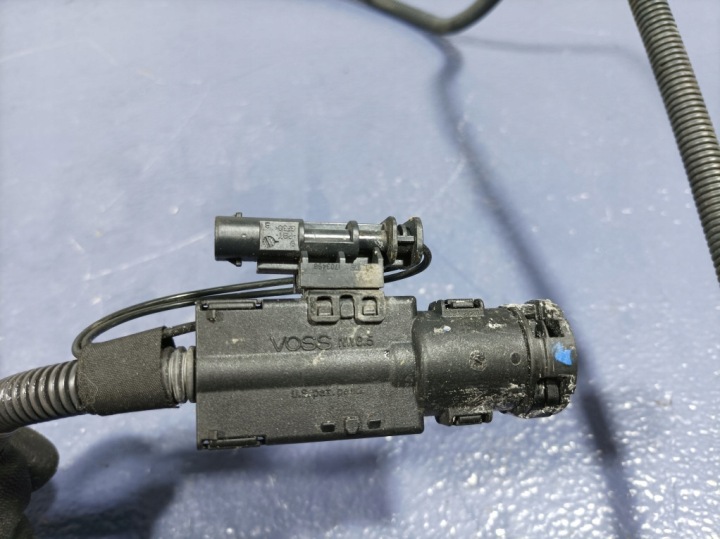 фото №6, Bmw 7 g11 g12 lci 3.0 d трубка  жидкости adblue 7498837