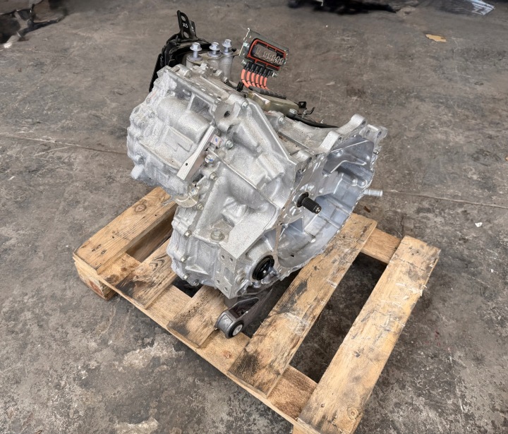 фото №8, Toyota corolla e21 коробка передач 2.0h p710 3nm