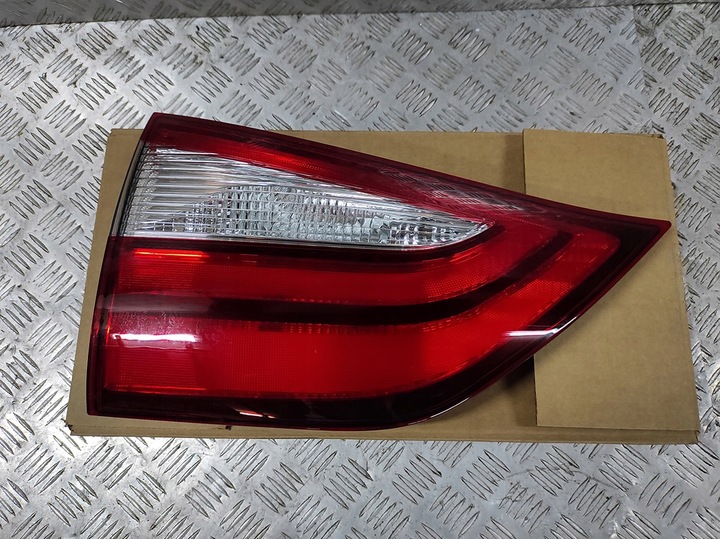 фото №7, Toyota sienna 2018 лампа задняя зад крышка крыло