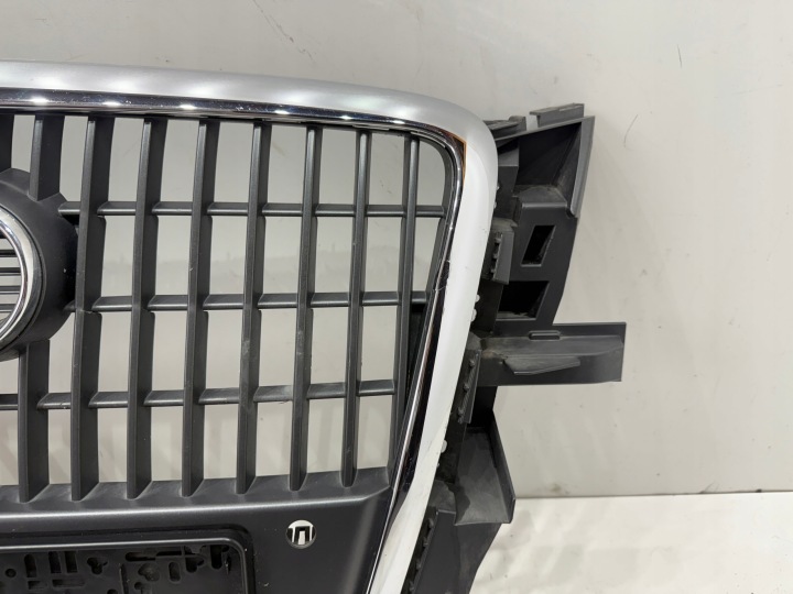 фото №5, Audi q5 8r0 решітка радіатора решітка 8r0853651
