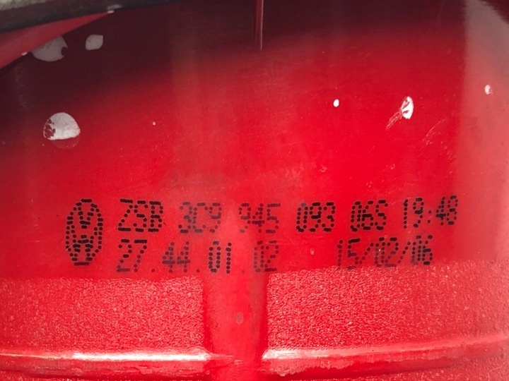 фото №6, Лампа лівий зад vw passat b6 3c0937049j хетчбек 05-11